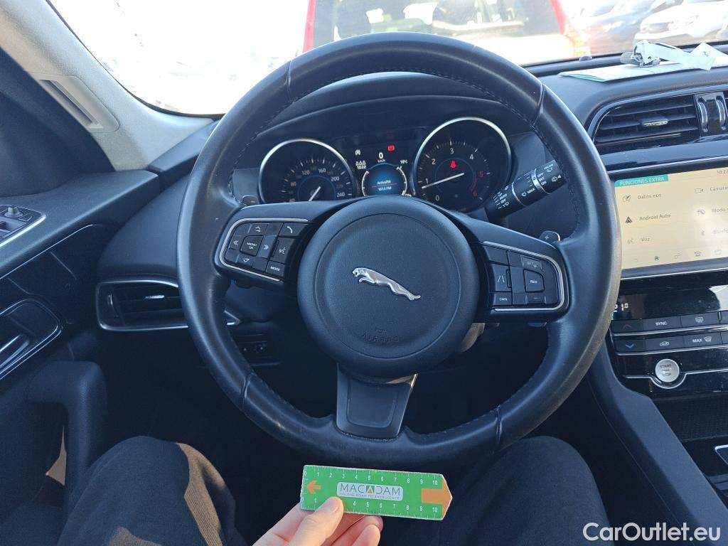  Jaguar  F-PACE JAGUAR  / 2015 / 5P / todoterreno 2.0L i4D 132kW Pure Auto #14