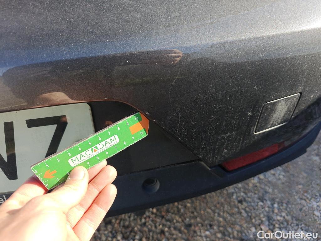  Peugeot  508 PEUGEOT  / 2018 / 5P / berlina con portón 5P Active Pack BlueHDi 130 S&S EAT8 #23