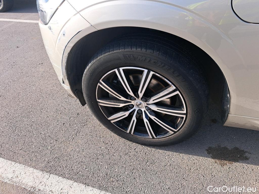  Volvo  XC60 VOLVO  / 2017 / 5P / todoterreno 2.0 T8 AWD Recharge Inscription Auto #15