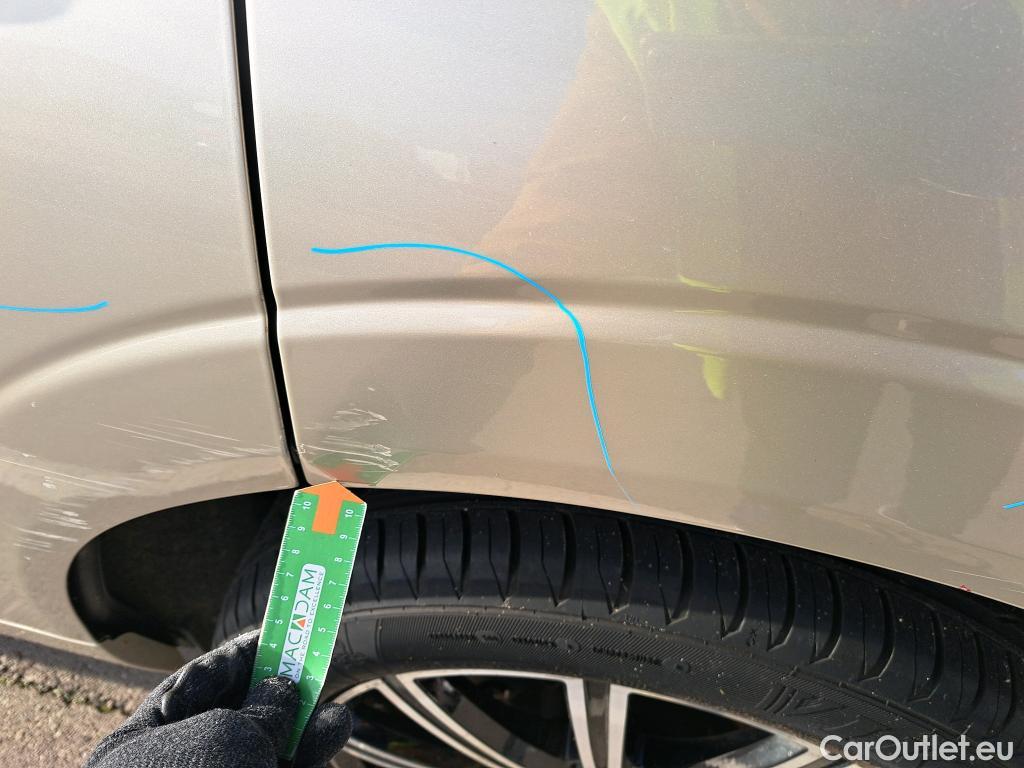  Volvo  XC60 VOLVO  / 2017 / 5P / todoterreno 2.0 T8 AWD Recharge Inscription Auto #29