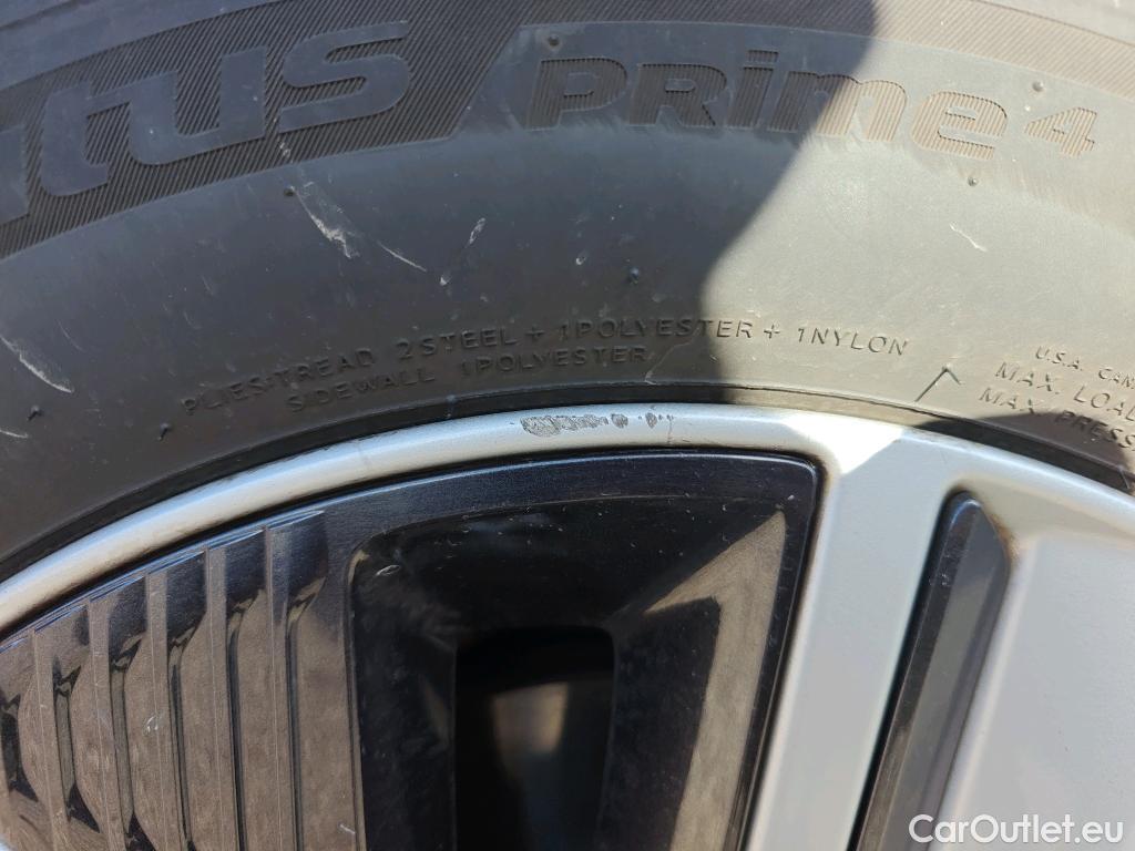  KIA  Niro KIA  / 2019 / 5P / crossover 1.6 GDi HEV 104kW (141CV) Drive #55