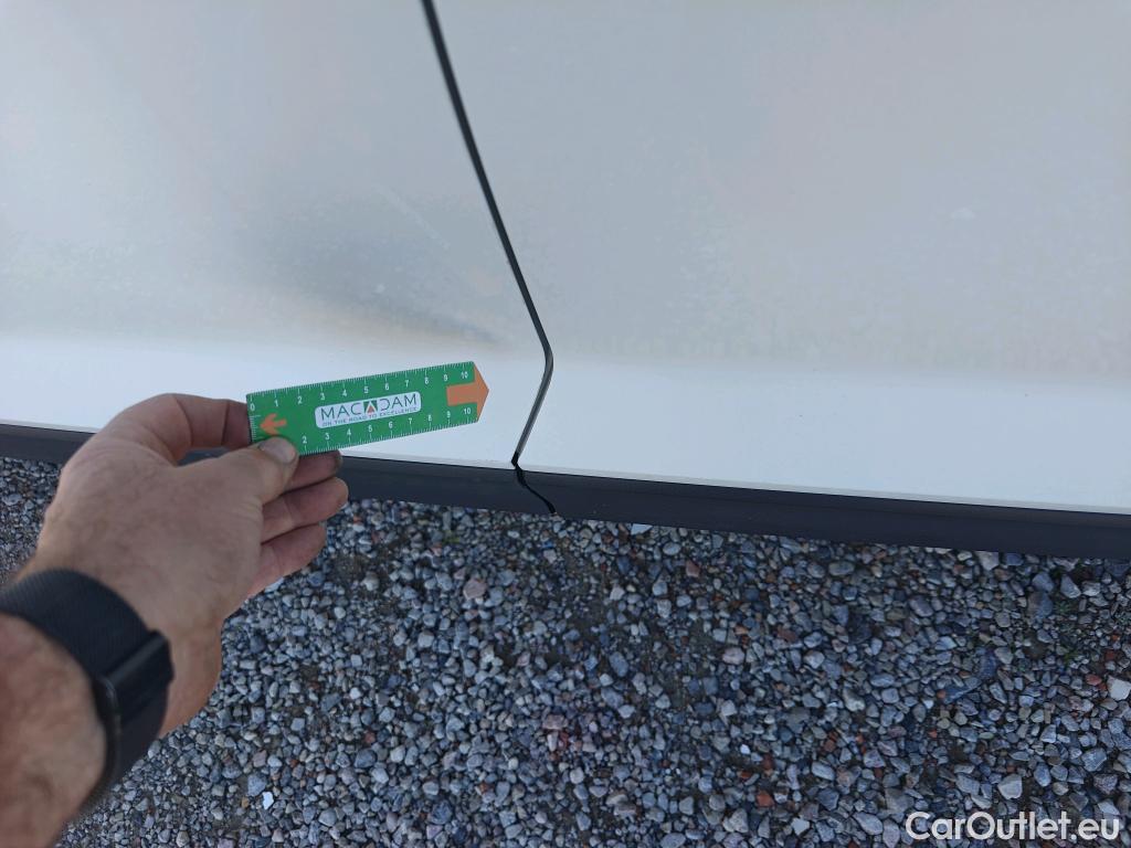  Volkswagen  T-ROC VOLKSWAGEN  / 2017 / 5P / todoterreno Edition 2.0 TDI 85kW (115CV) #10