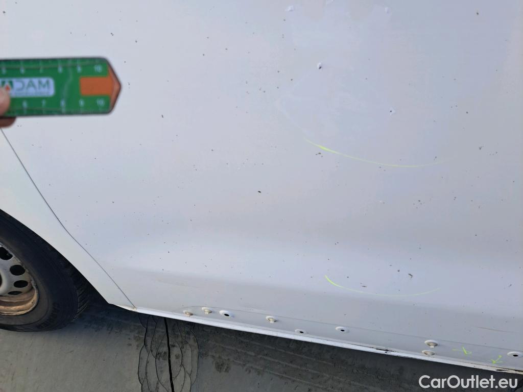  Citroen  Jumpy CITROEN  / 2016 / 4P / furgón Talla M BlueHDi 85KW (115CV) 6v Confort #95