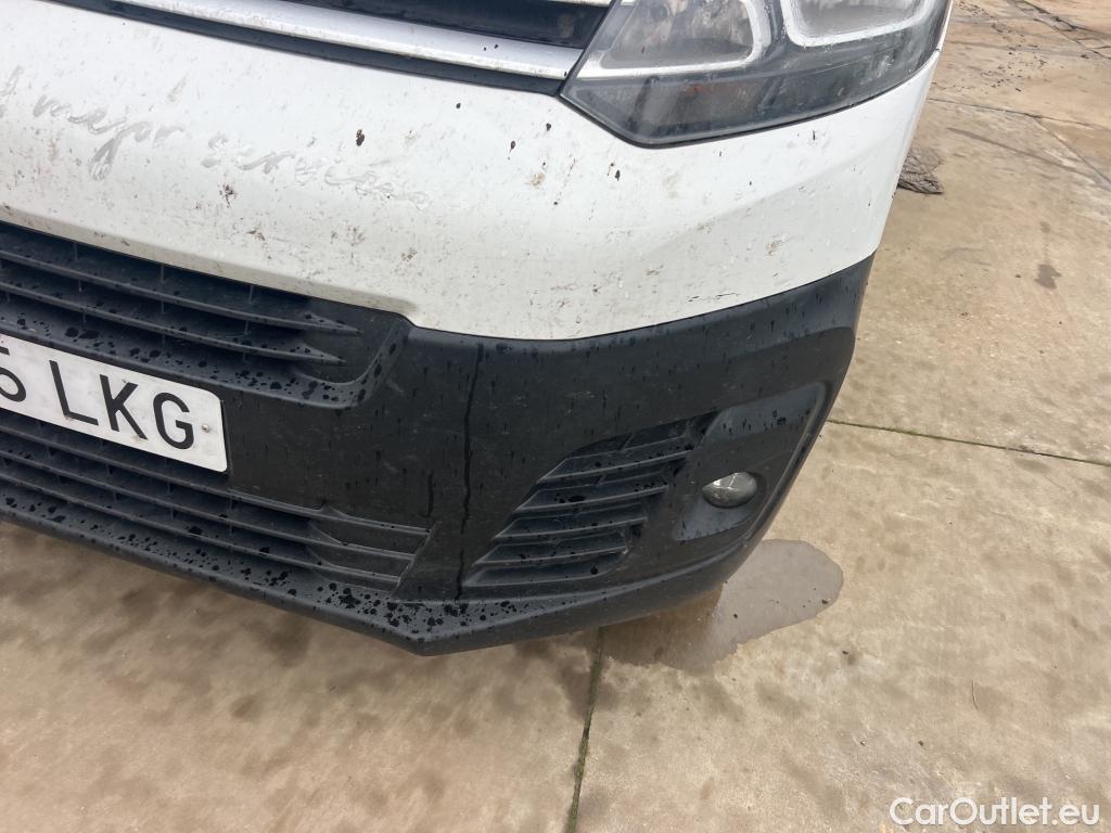  Citroen  Jumpy CITROEN  / 2016 / 4P / furgón Talla M BlueHDi 100 S&S 6v Control #31