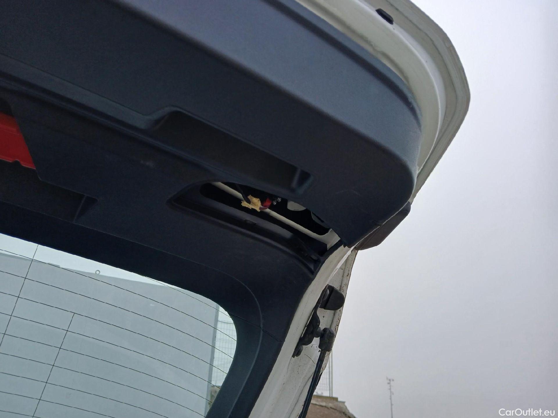  Audi  A3 AUDI  / 2020 / 5P / berlina con portón Sportback 30 TFSI 81kW (110CV) S tronic #4