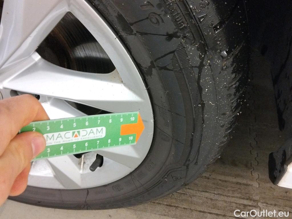  Audi  A3 AUDI  / 2020 / 4P / sedán Sedan 30 TFSI 81kW (110CV) S tronic #16