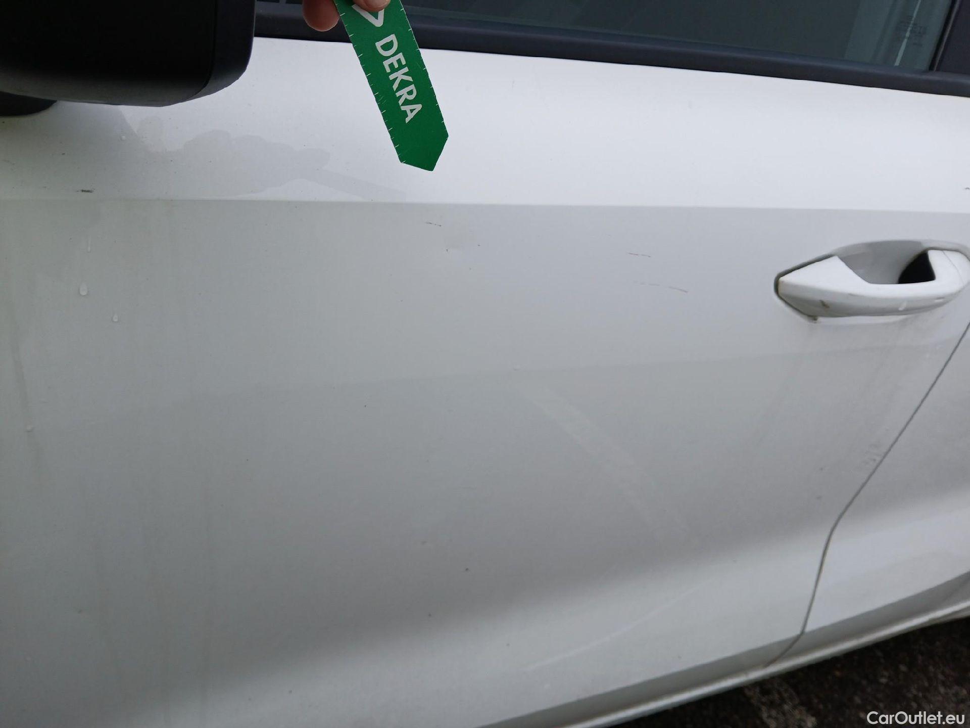  Audi  A3 AUDI  / 2020 / 5P / berlina con portón Sportback 30 TFSI 81kW (110CV) S tronic #23