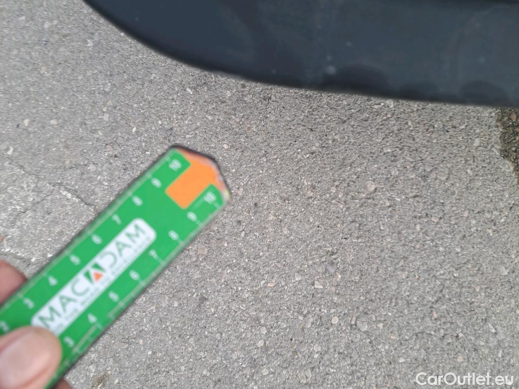  KIA  Niro KIA e- / 2016 / 5P / crossover e- 150kW Emotion (Long Range) #53