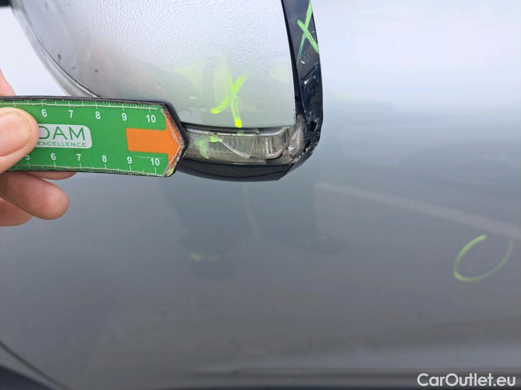  KIA  Niro KIA e- / 2016 / 5P / crossover e- 150kW Emotion (Long Range) #3