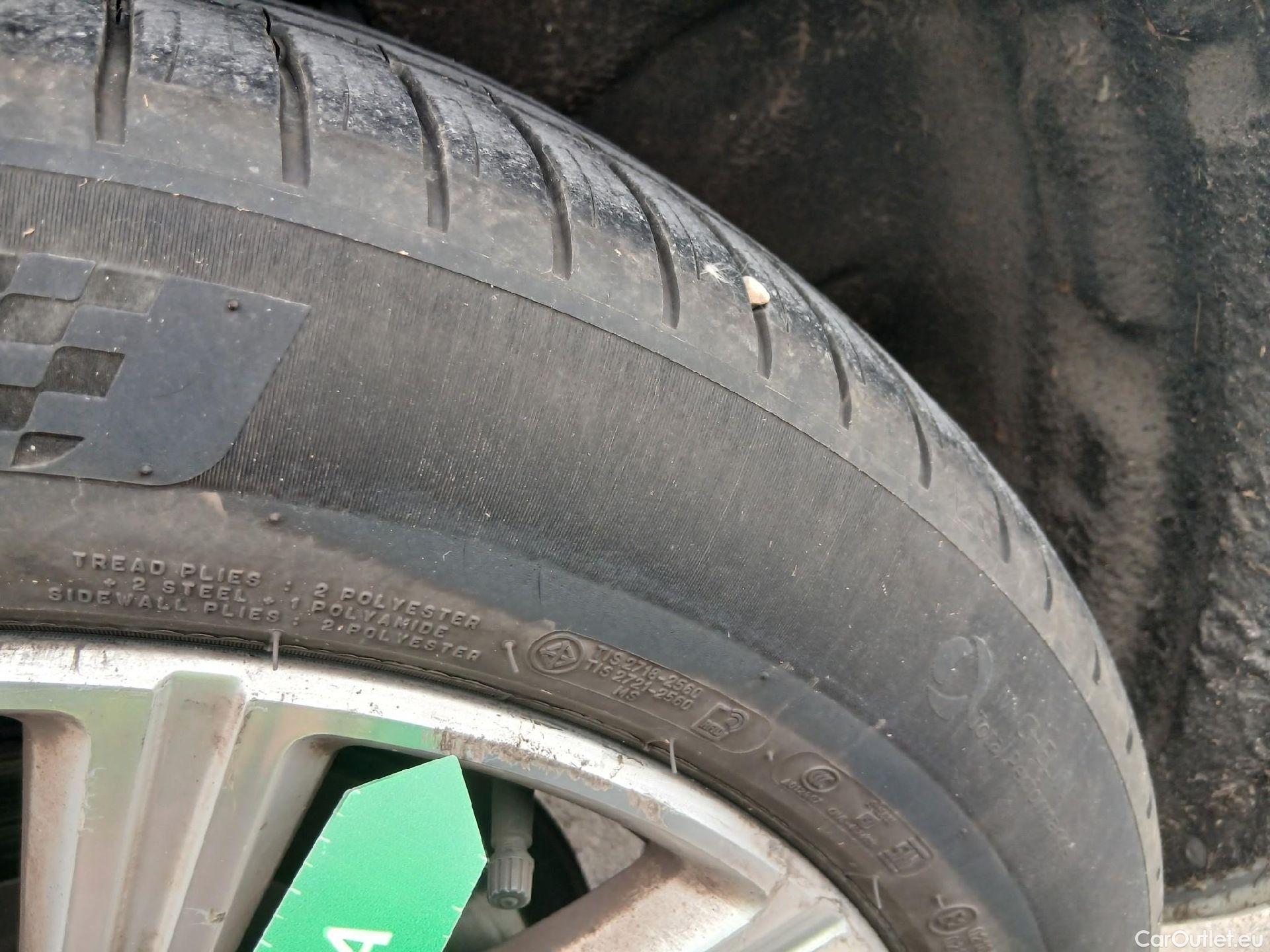  Volvo  XC90 VOLVO  / 2019 / 5P / todoterreno 2.0 D5 AWD Inscription Auto #4