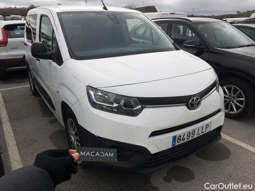  Toyota  Proace TOYOTA  City / 2020 / 4P / combi 1.5D 75kW (100CV) GX L1 (CX) #7