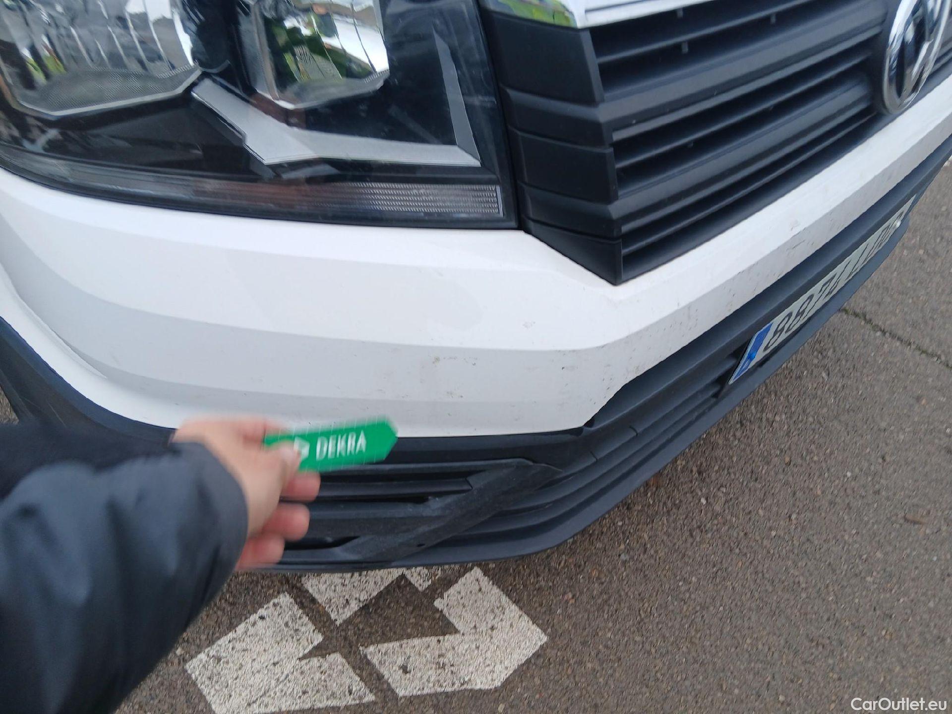  Volkswagen  Crafter VOLKSWAGEN  / 2017 / 4P / furgón 30 Furgón BM TN L3H2 2.0TDI 103kW(140CV) #3