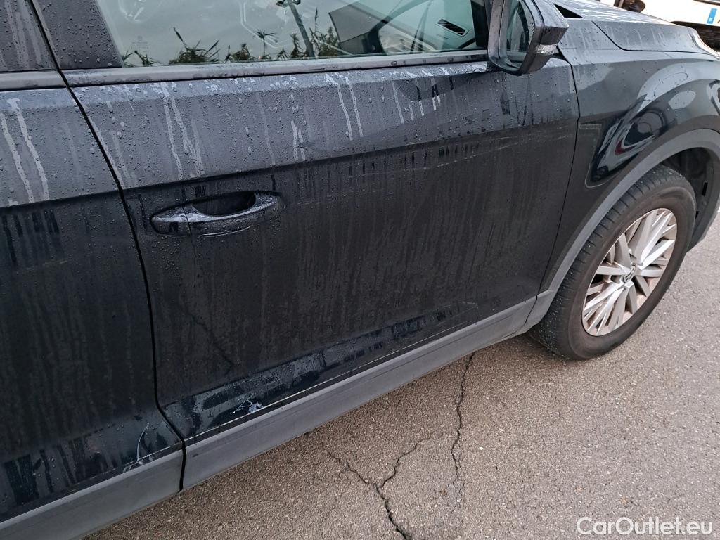  Volkswagen  T-ROC VOLKSWAGEN  / 2017 / 5P / todoterreno Edition 1.6 TDI 85kW (115CV) #3