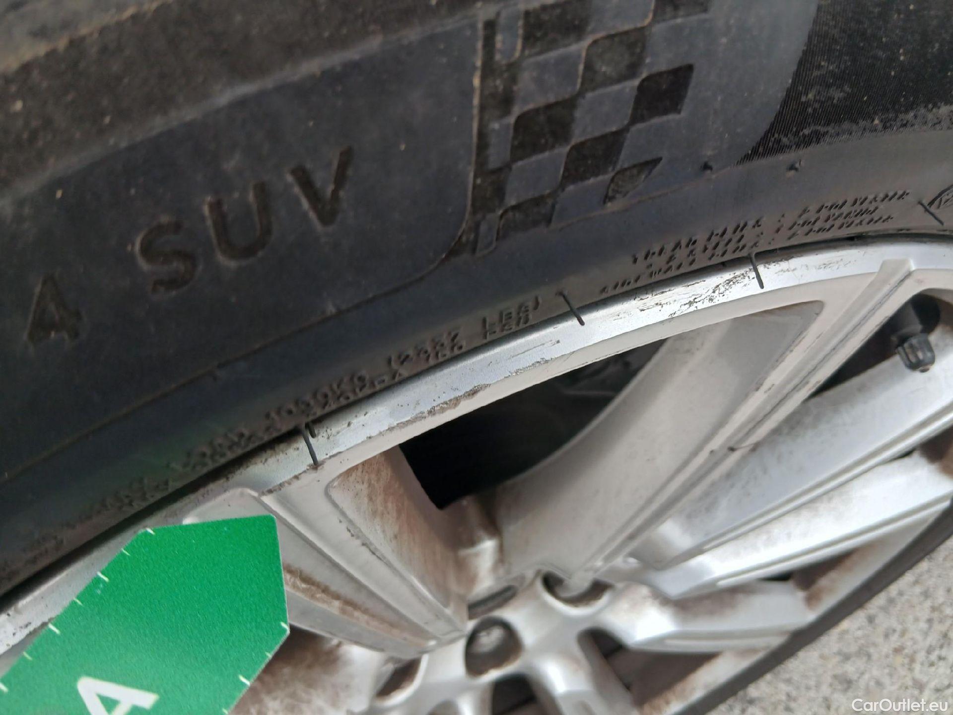  Volvo  XC90 VOLVO  / 2019 / 5P / todoterreno 2.0 D5 AWD Inscription Auto #8