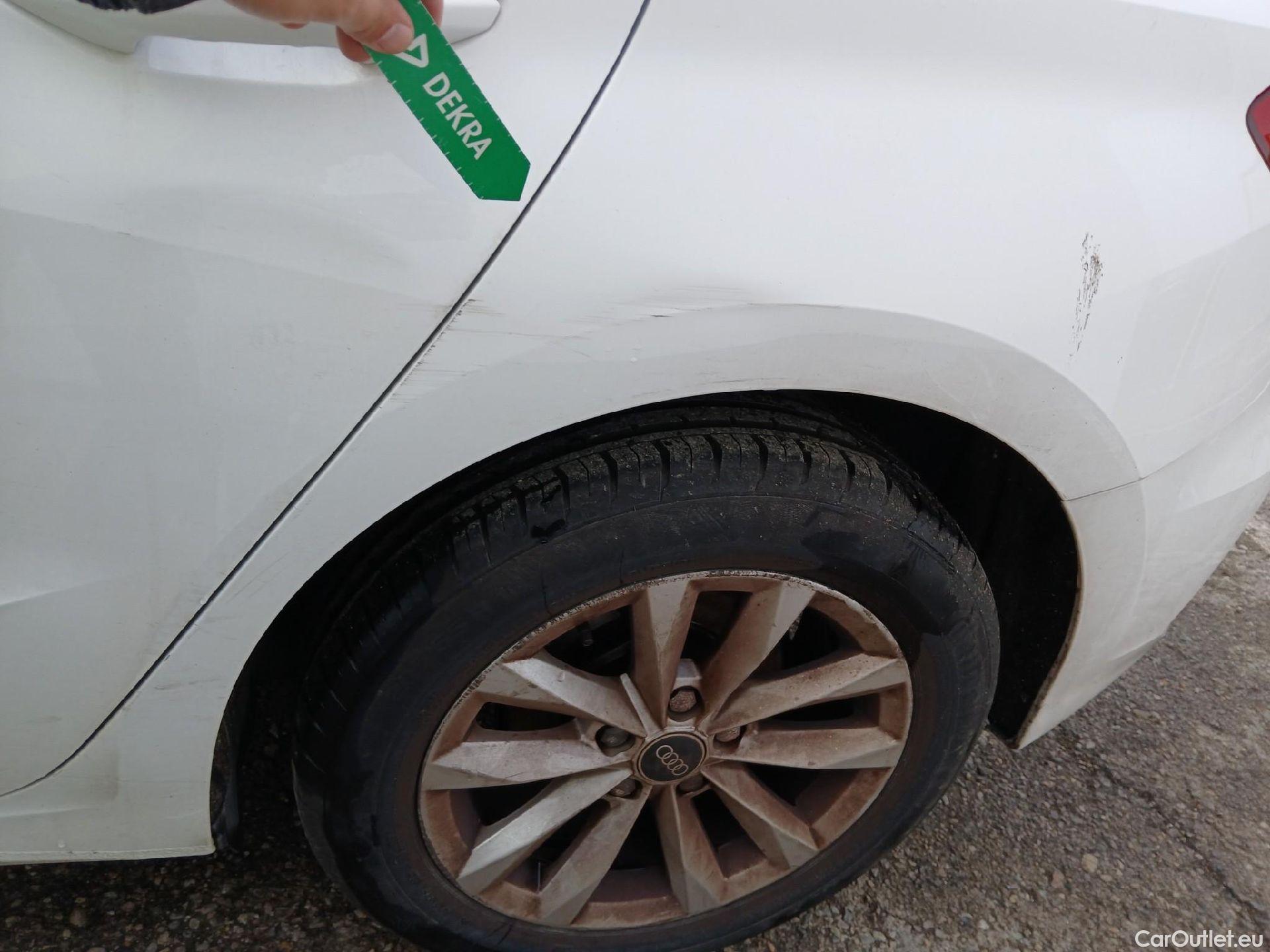  Audi  A3 AUDI  / 2020 / 5P / berlina con portón Sportback 30 TFSI 81kW (110CV) S tronic #28