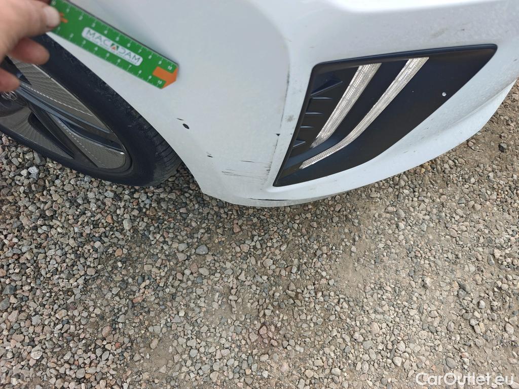  Hyundai   Ioniq HYUNDAI / 2019 / 5P / berlina con portón 1.6 GDI HEV Tecno DCT #12