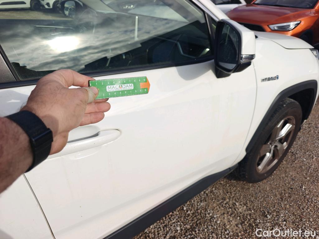  Toyota  RAV4 TOYOTA  / 2018 / 5P / todoterreno 2.5l 220H Advance #30