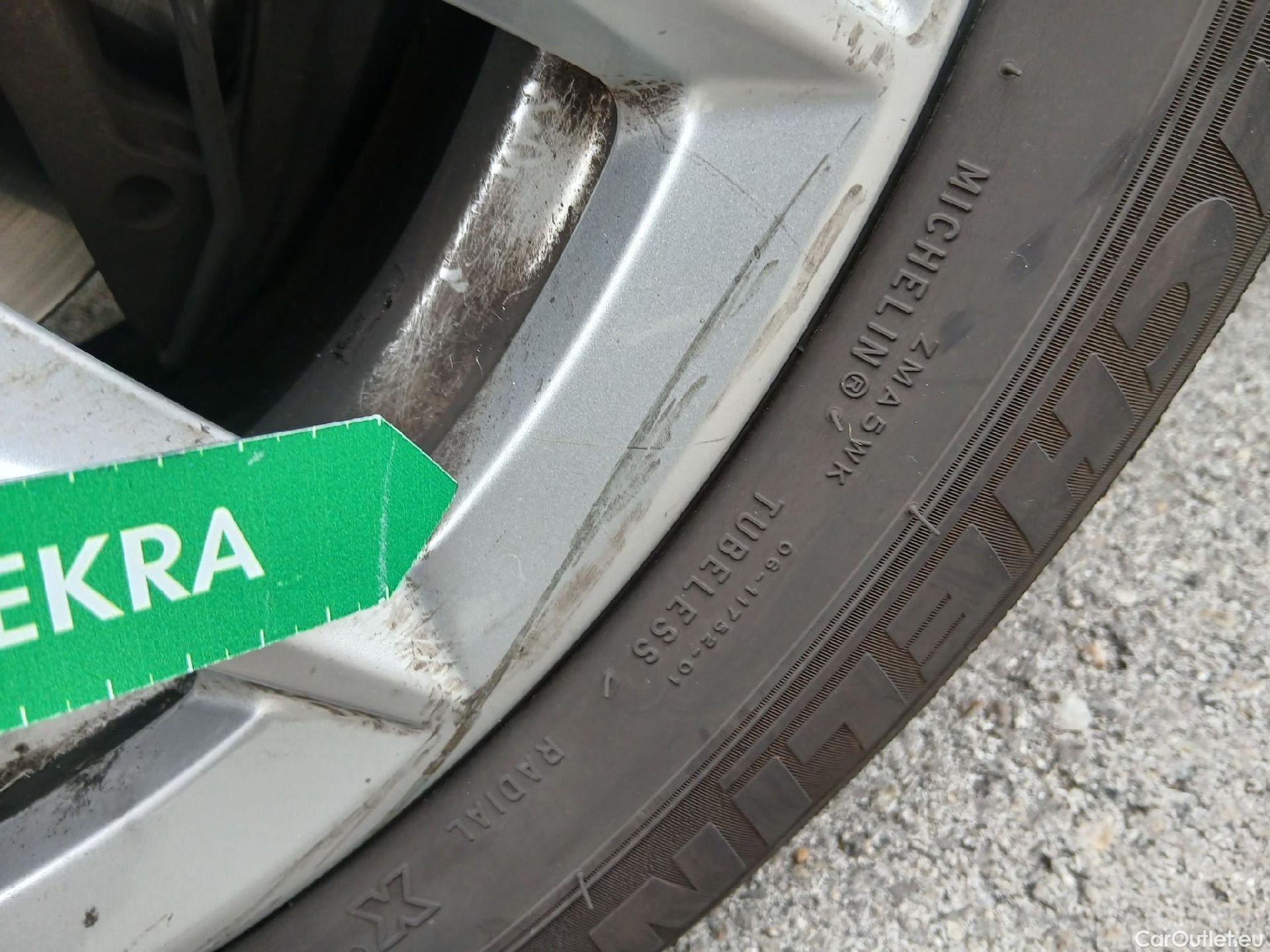  Bmw  X5 BMW  / 2018 / 5P / todoterreno xDrive45e #13