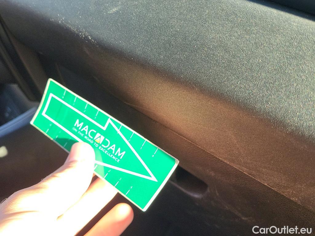  Renault  Captur RENAULT  / 2020 / 5P / todoterreno Intens TCe 90 #34