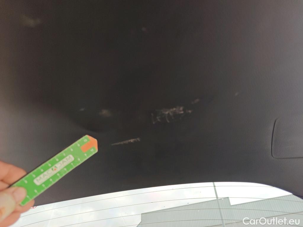  Toyota  RAV4 TOYOTA  / 2018 / 5P / todoterreno 2.5l 220H Advance #18