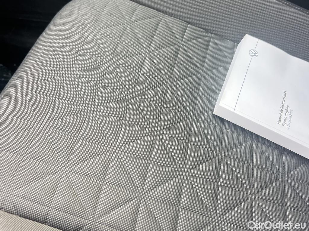  Volkswagen  Tiguan VOLKSWAGEN  / 2020 / 5P / todoterreno Life 1.4 TSI eHybrid 180kW (245CV) DSG #5