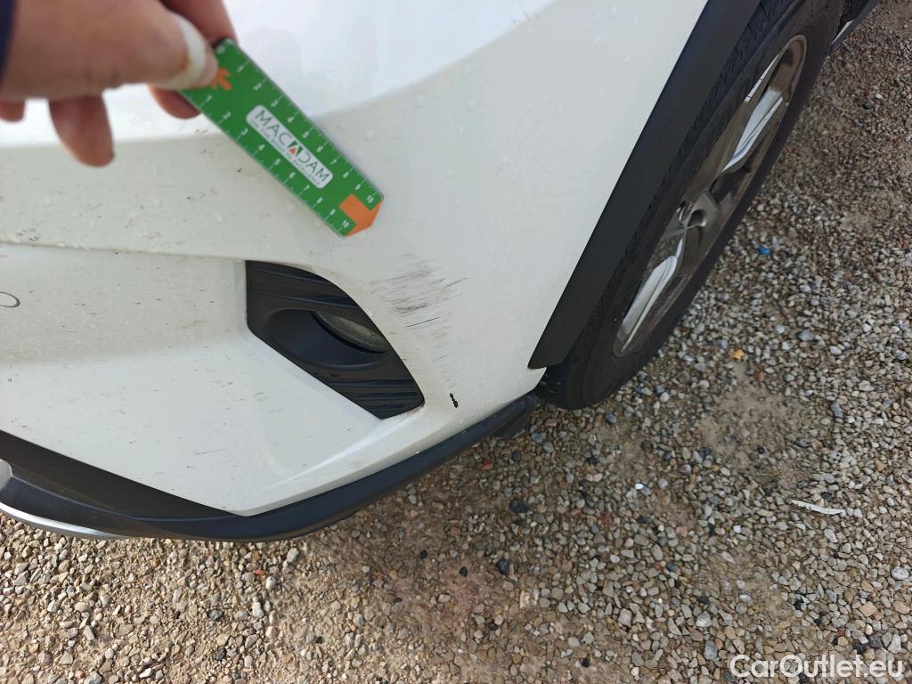  Toyota  RAV4 TOYOTA  / 2018 / 5P / todoterreno 2.5l 220H Advance #26