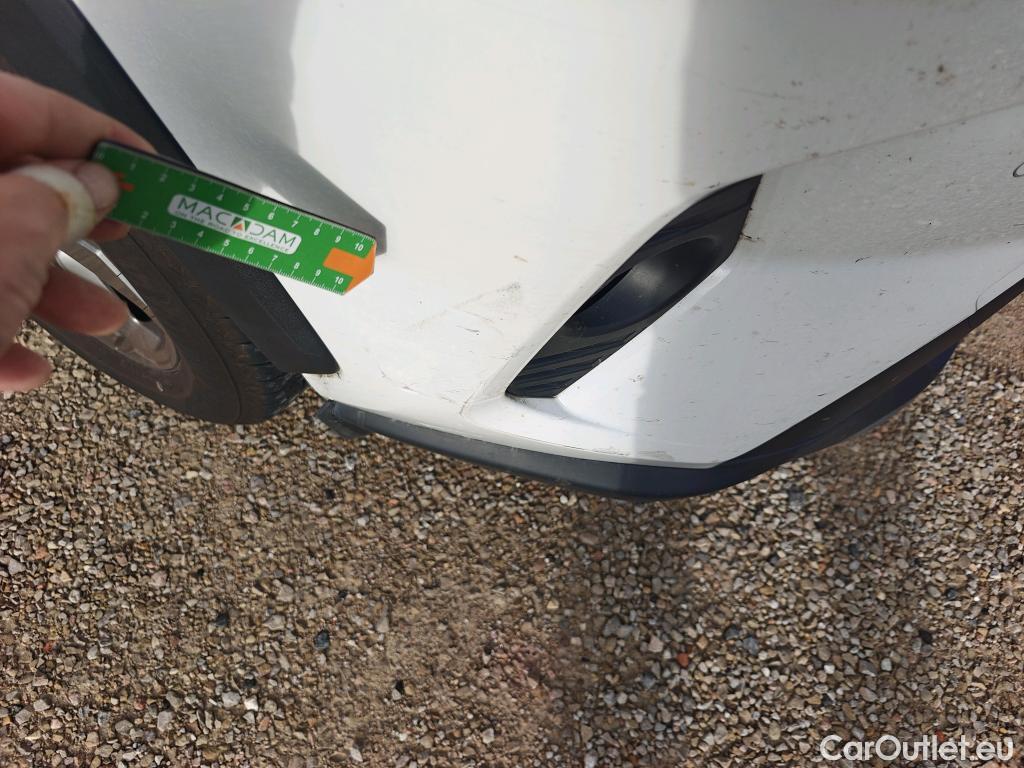  Toyota  RAV4 TOYOTA  / 2018 / 5P / todoterreno 2.5l 220H Advance #22