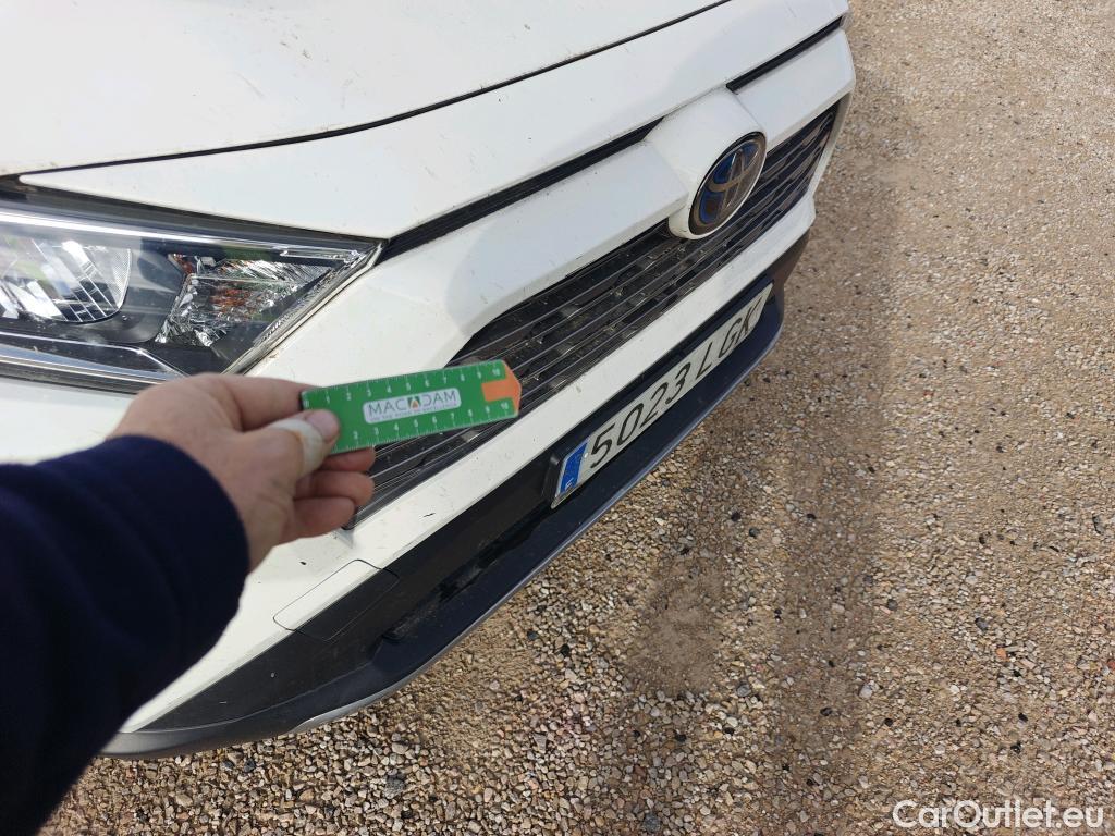  Toyota  RAV4 TOYOTA  / 2018 / 5P / todoterreno 2.5l 220H Advance #21