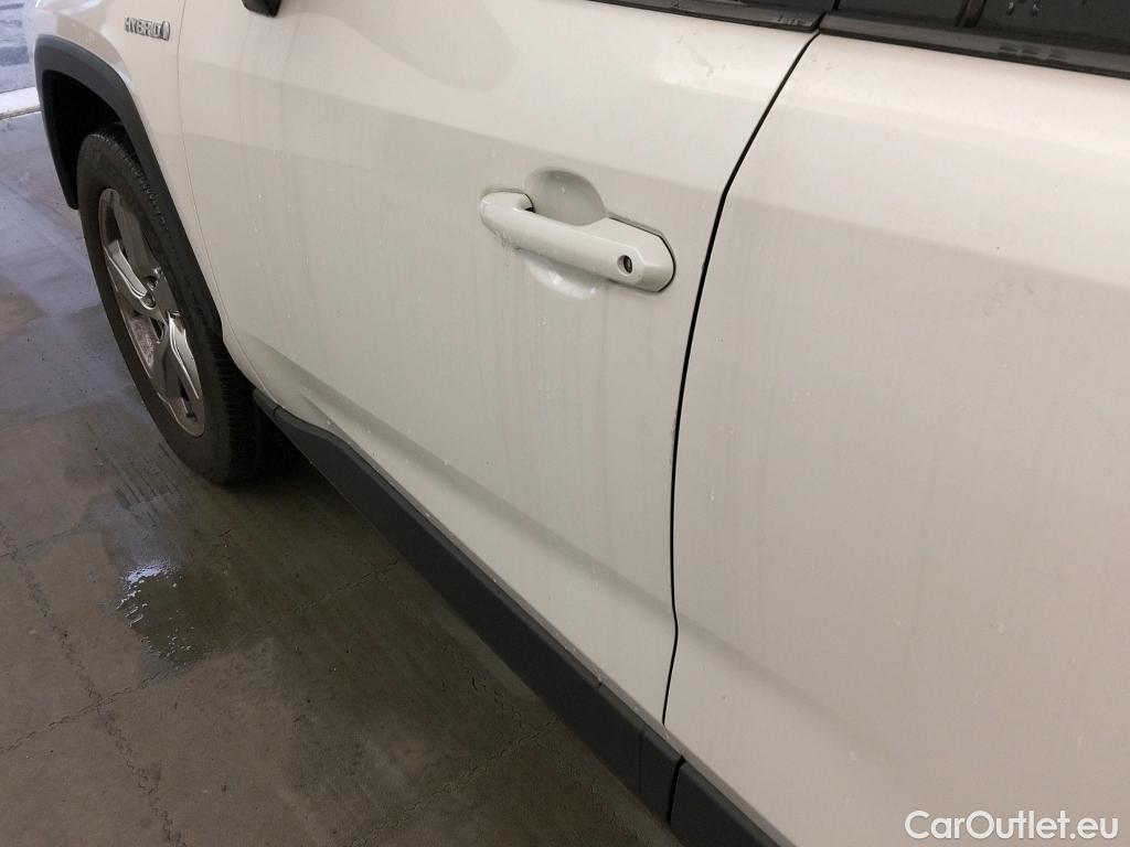  Toyota  RAV4 TOYOTA  / 2018 / 5P / todoterreno 2.5l 220H Advance #7