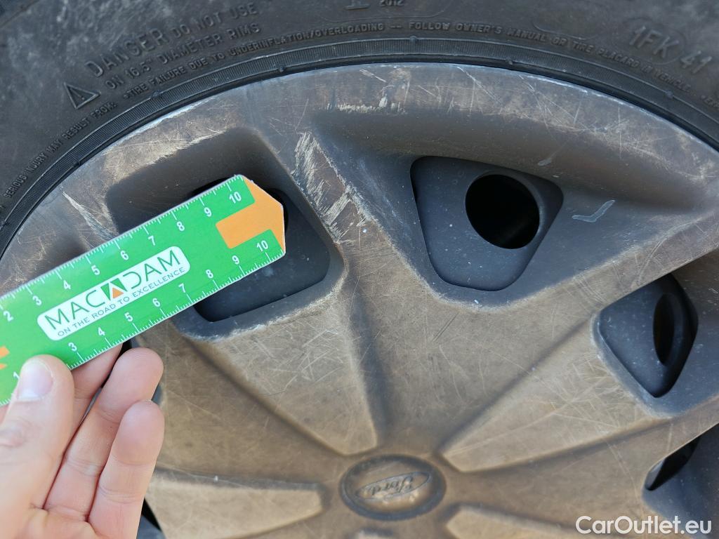  Ford  Transit FORD  / 2013 / 4P / furgón 350 96kW L3H2 Van Trend FWD MHEV #99