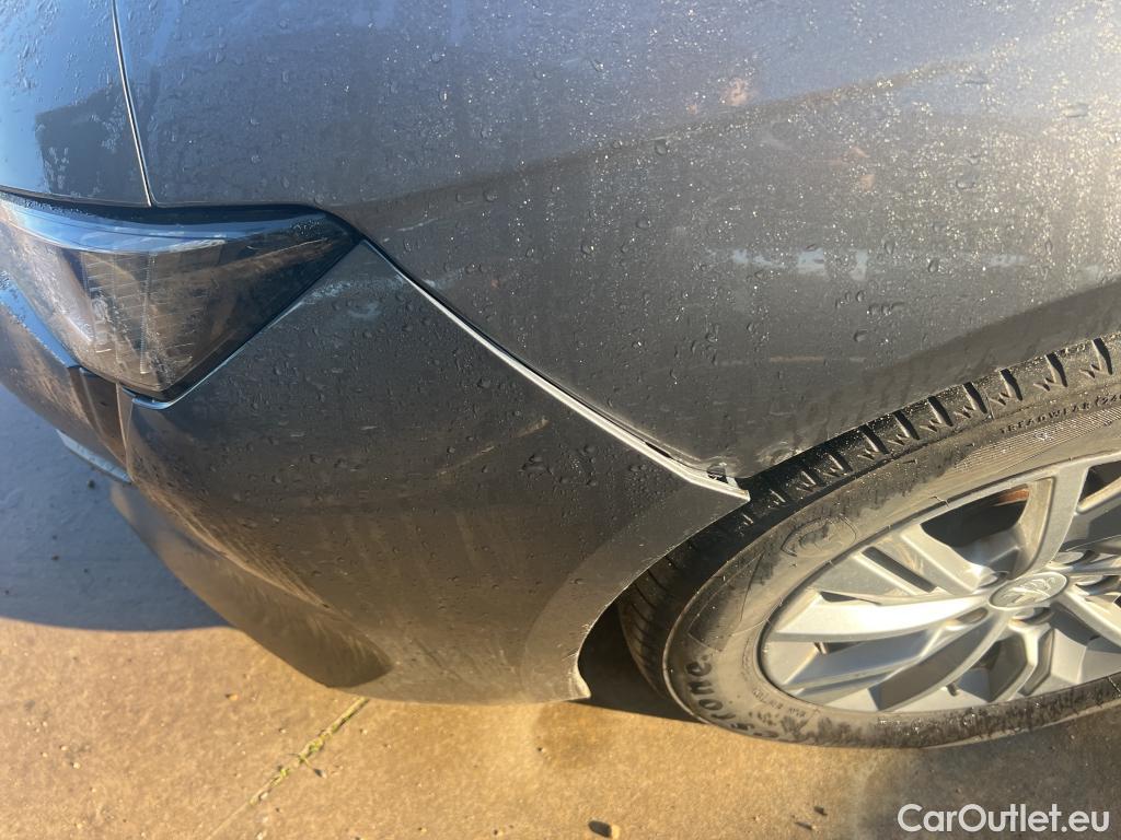  Peugeot  508 PEUGEOT  / 2018 / 5P / berlina con portón 5P Active Pack BlueHDi 130 S&S EAT8 (AC) #6