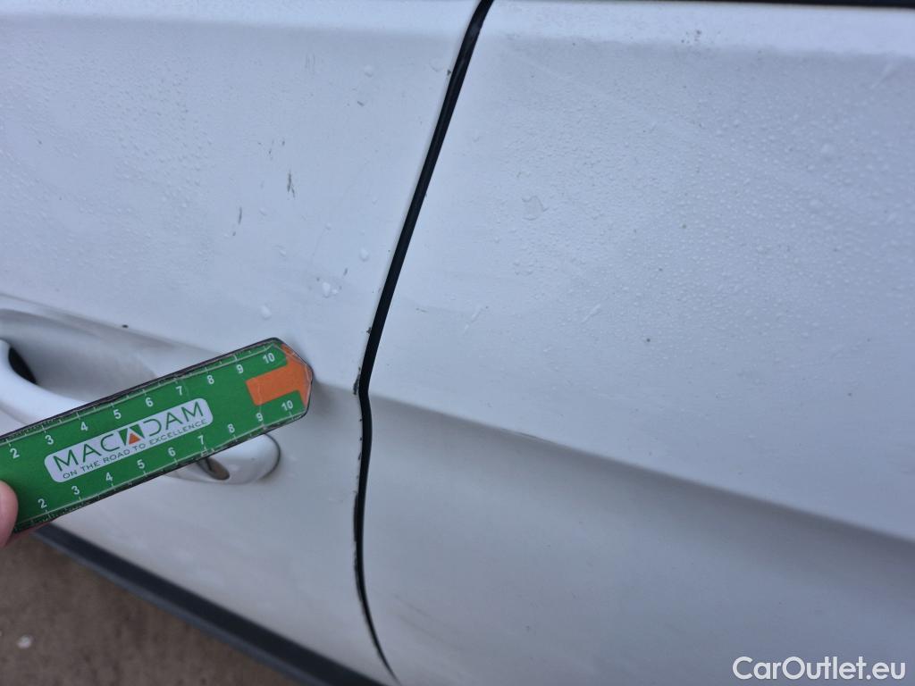  Opel   Grandland X OPEL Grandland / 2021 / 5P / todoterreno 1.5 CDTi Business Edition Auto #5