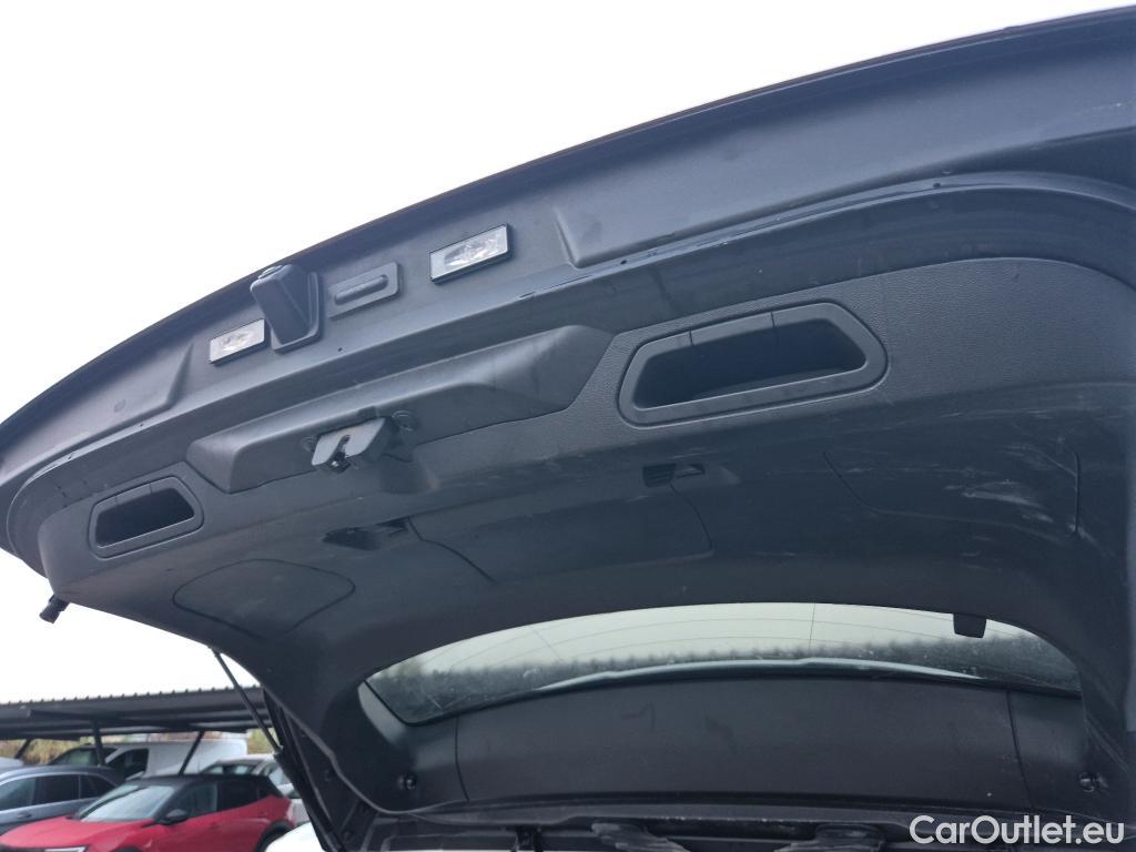  Opel   Grandland X OPEL Grandland / 2021 / 5P / todoterreno 1.5 CDTi Business Edition Auto #18