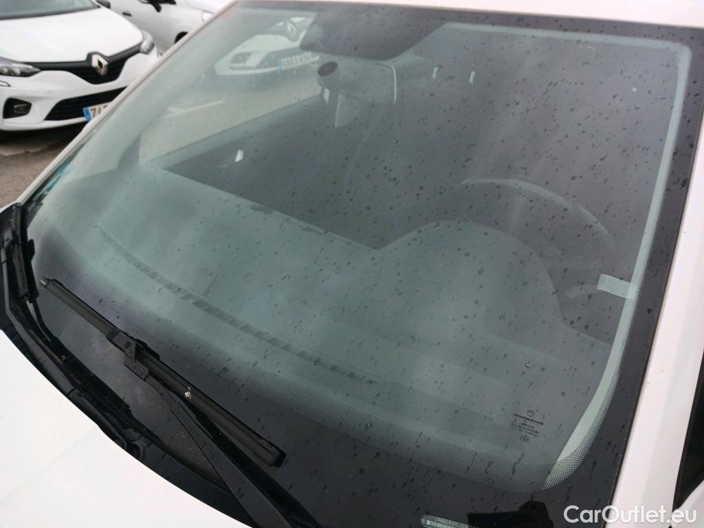  Skoda  Fabia SKODA  / 2018 / 5P / berlina con portón 1.0 TSI 81KW (110cv) Ambition Plus(SP) #1