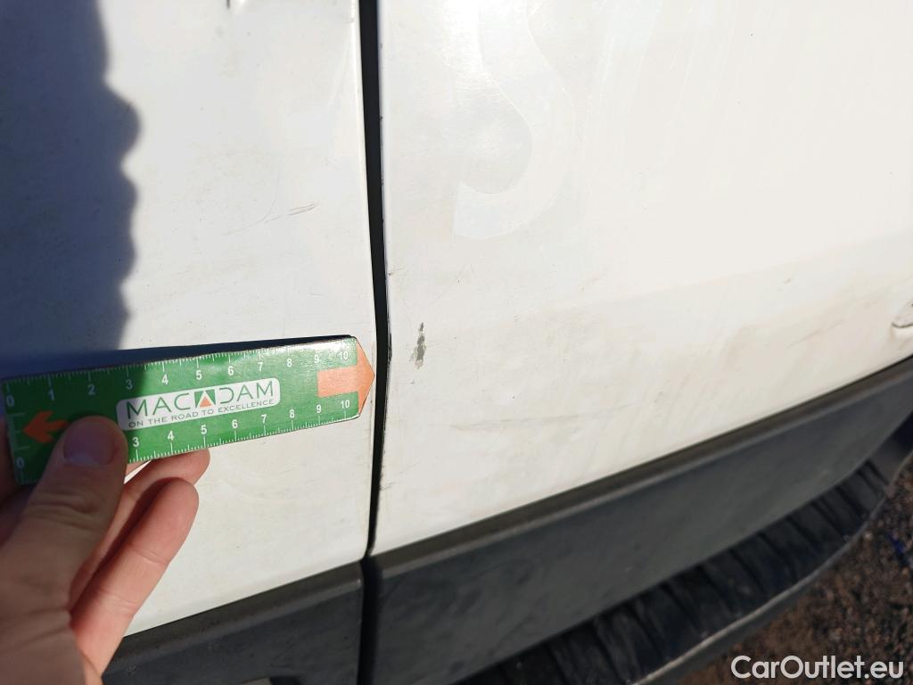  Ford  Transit FORD  / 2013 / 4P / furgón 350 96kW L3H2 Van Trend FWD MHEV #36