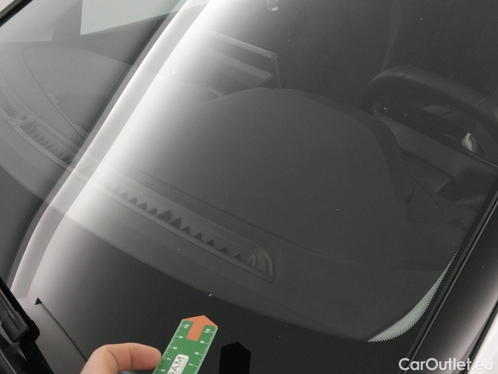  Peugeot  3008 PEUGEOT  / 2020 / 5P / todoterreno 1.5 BlueHDi 96kW (130CV) S&S Active Pack #2