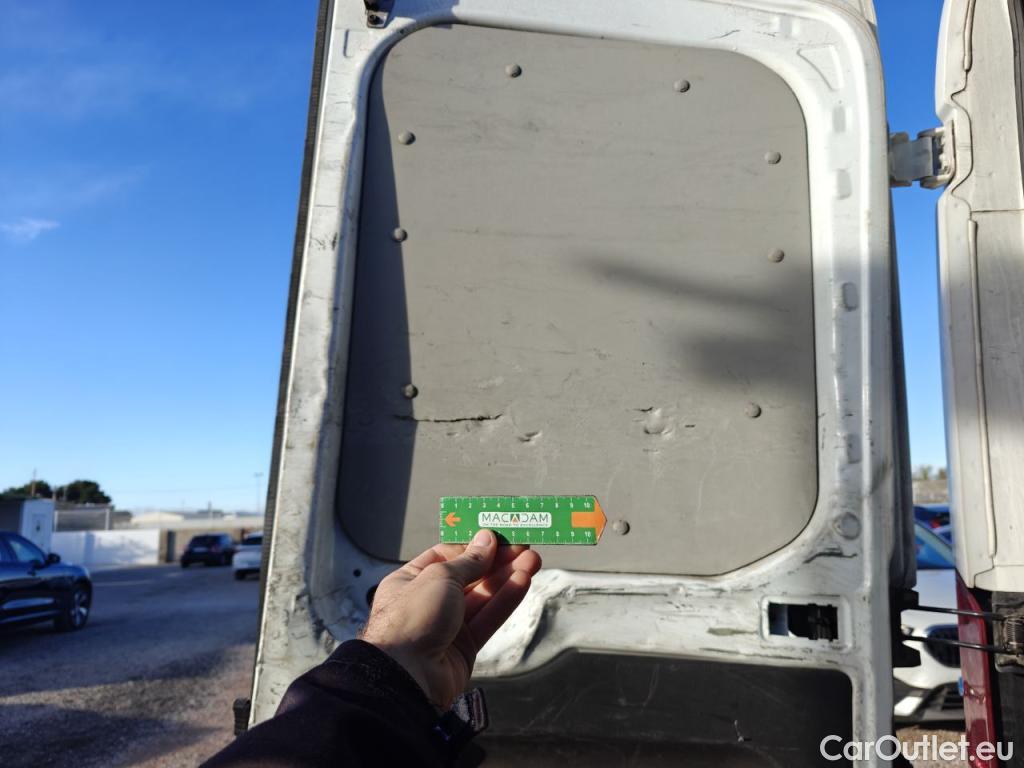  Ford  Transit FORD  / 2013 / 4P / furgón 350 96kW L3H2 Van Trend FWD MHEV #49