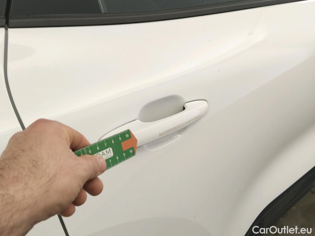  Ford  Kuga FORD  / 2019 / 5P / todoterreno Titanium 2.5 Duratec FHEV 140kW Auto #32