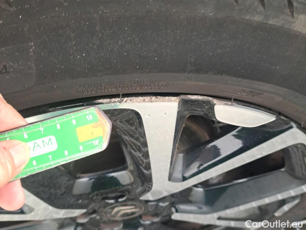  Citroen  C5 CITROEN  Aircross / 2018 / 5P / todoterreno BlueHdi 96kW (130CV) S&S Feel (AC) #9