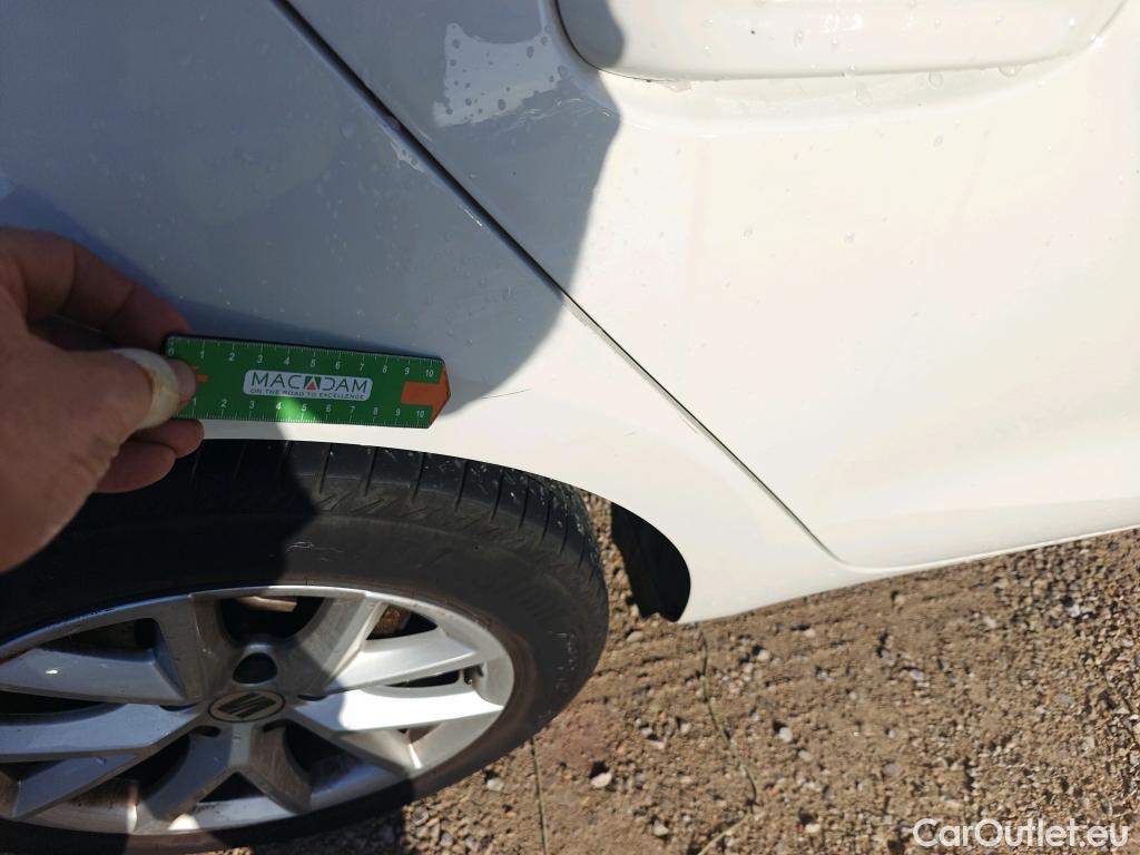  Seat  Leon SEAT Nuevo León / 2020 / 5P / familiar SP 2.0 TDI 85kW Style Go(SP) #15