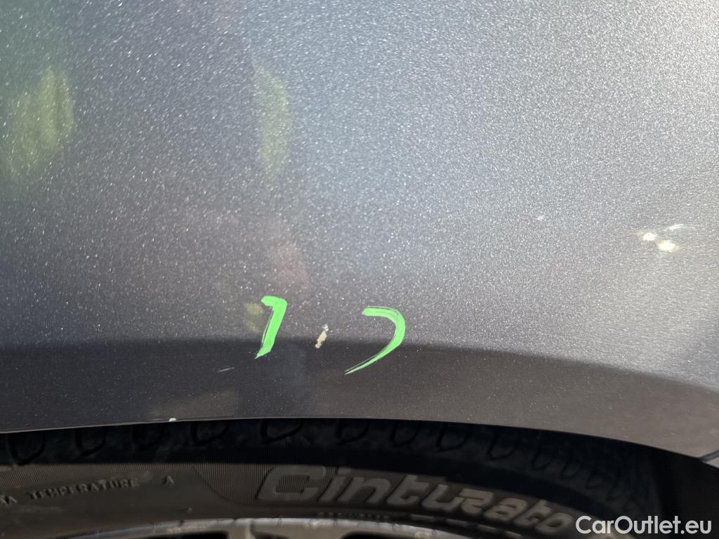  Peugeot  308 PEUGEOT  / 2017 / 5P / familiar SW Allure Pack BlueHDI 130 S&S EAT8 #31