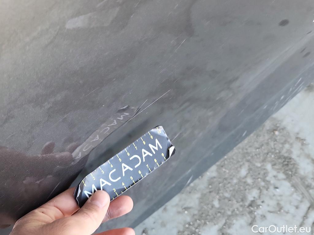  DS  DS7 DS DS 7 Crossback / 2017 / 5P / todoterreno BlueHDi DE 96kW (130CV) Auto. CHIC (AC) #14