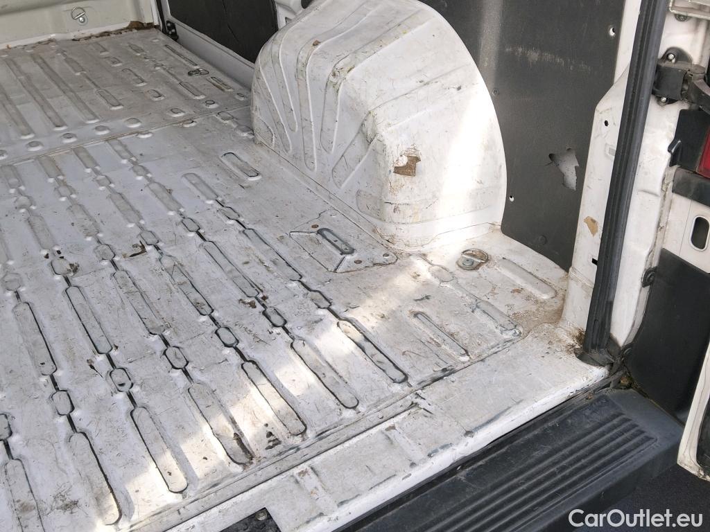  Fiat  Ducato FIAT  / 2014 / 4P / furgón 30 L1 H1 2.3 1 (88 kW) Euro 6d-temp #9