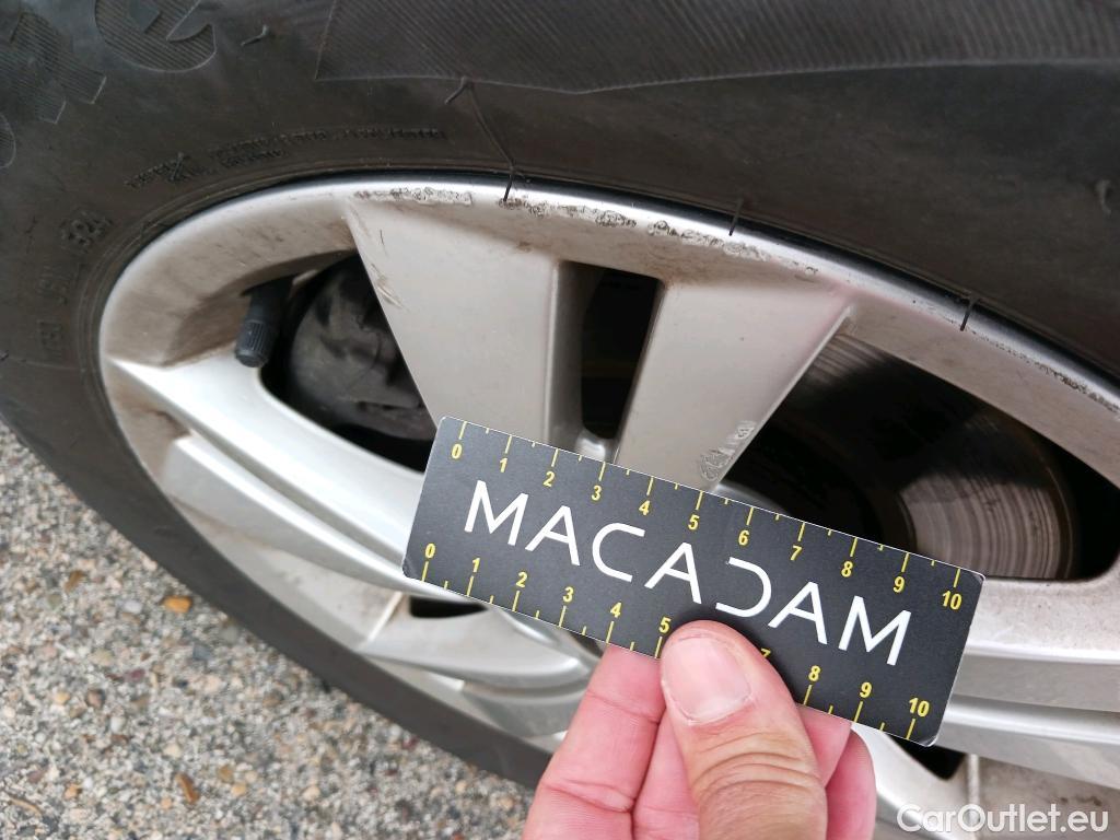  Skoda  Fabia SKODA  / 2018 / 5P / berlina con portón 1.0 TSI 81KW (110cv) Ambition Plus(SP) #11