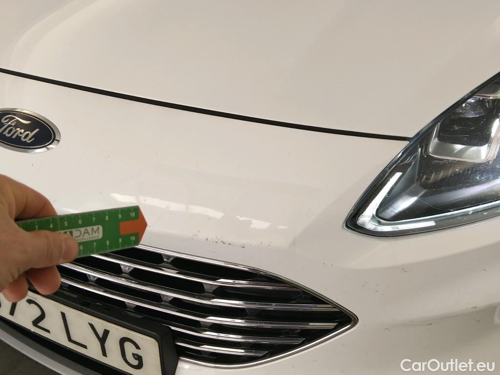  Ford  Kuga FORD  / 2019 / 5P / todoterreno Titanium 2.5 Duratec FHEV 140kW Auto #12