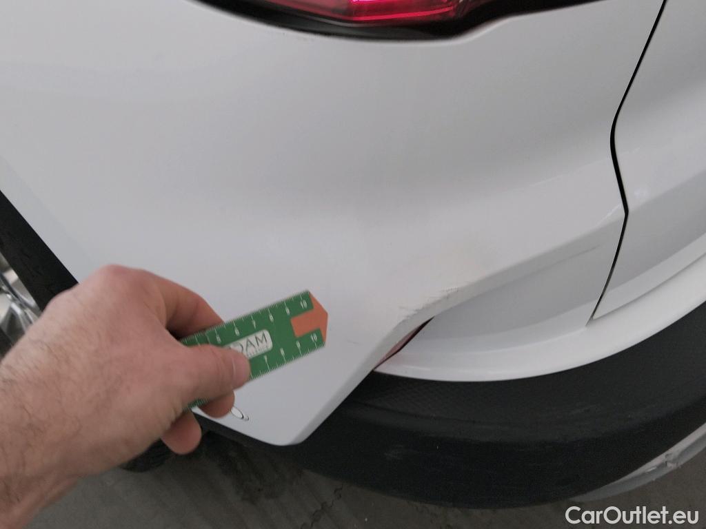  Ford  Kuga FORD  / 2019 / 5P / todoterreno Titanium 2.5 Duratec FHEV 140kW Auto #16