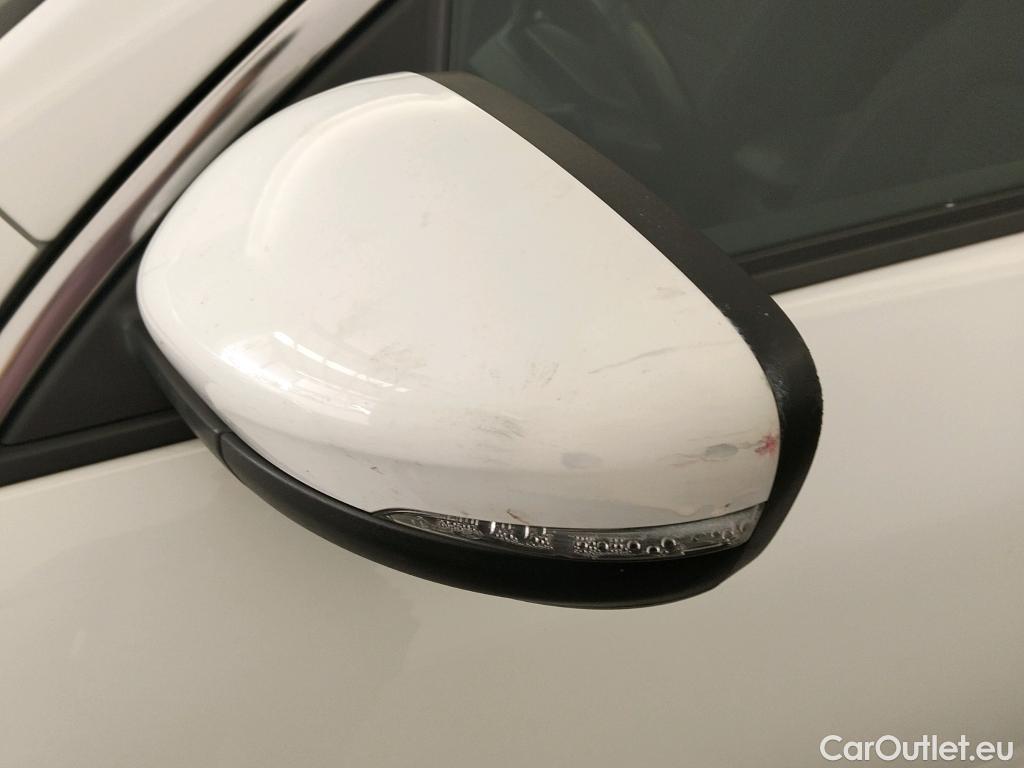  Ford  Kuga FORD  / 2019 / 5P / todoterreno Titanium 2.5 Duratec FHEV 140kW Auto #27