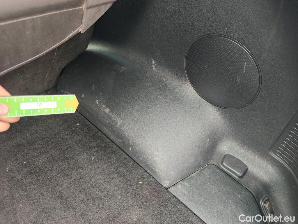  KIA  Sportage KIA  1.6MHEV Drive 100kW(136CV) 4x2(Crist Tintados)(CX) #6