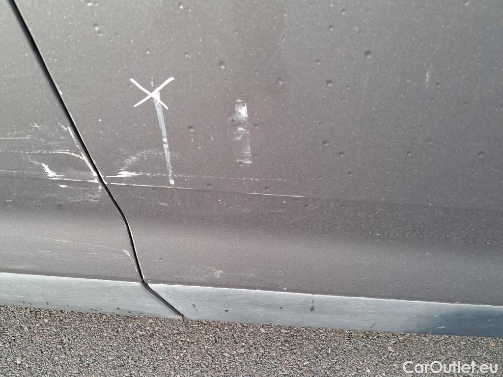  DS  DS7 DS DS 7 Crossback / 2017 / 5P / todoterreno BlueHDi 132kW (180CV) Auto. GRAND CHIC #12