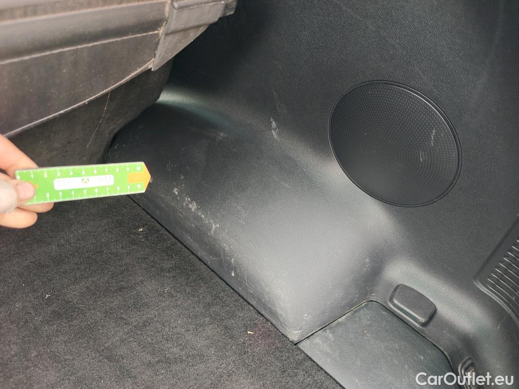  KIA  Sportage KIA  1.6MHEV Drive 100kW(136CV) 4x2(Crist Tintados)(CX) #5